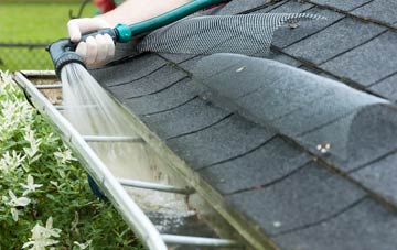 Hartley Wintney gutter cleaning costs